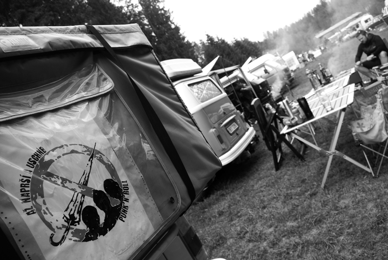 Punk 'n' Roll na cestách..