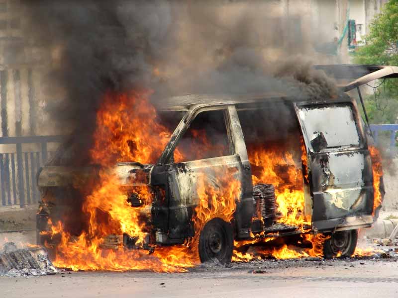 save-someone-from-a-burning-car.jpg