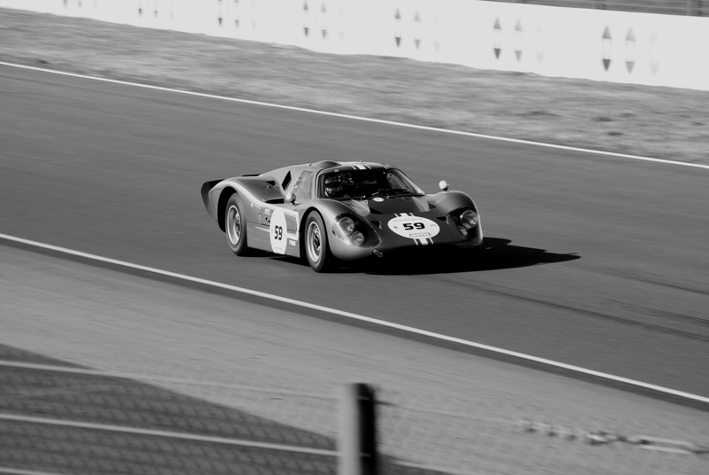 J car... GT40 čtvrté generace