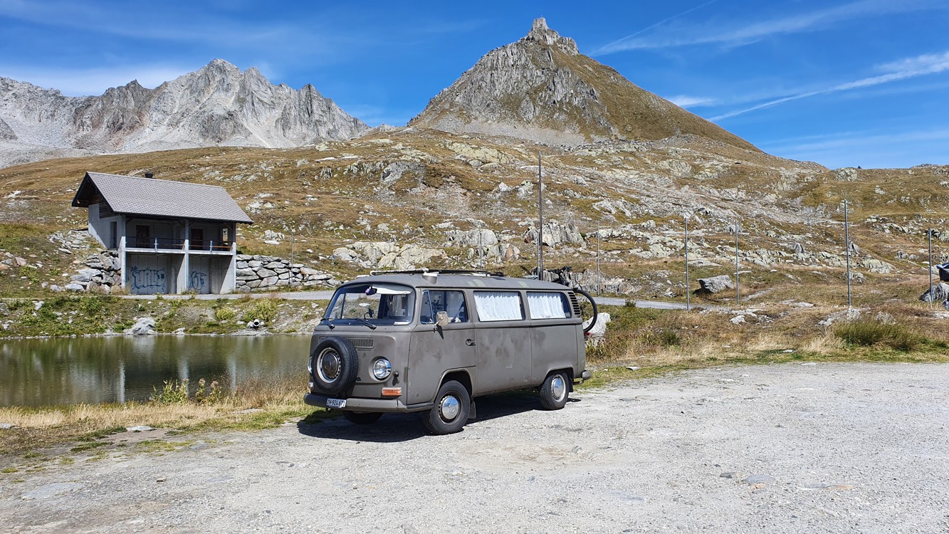 Nufenenpass.jpg